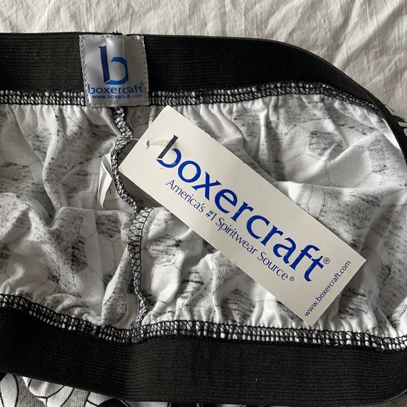 Men’s Soccer Boxers Large - Picture 4 of 8